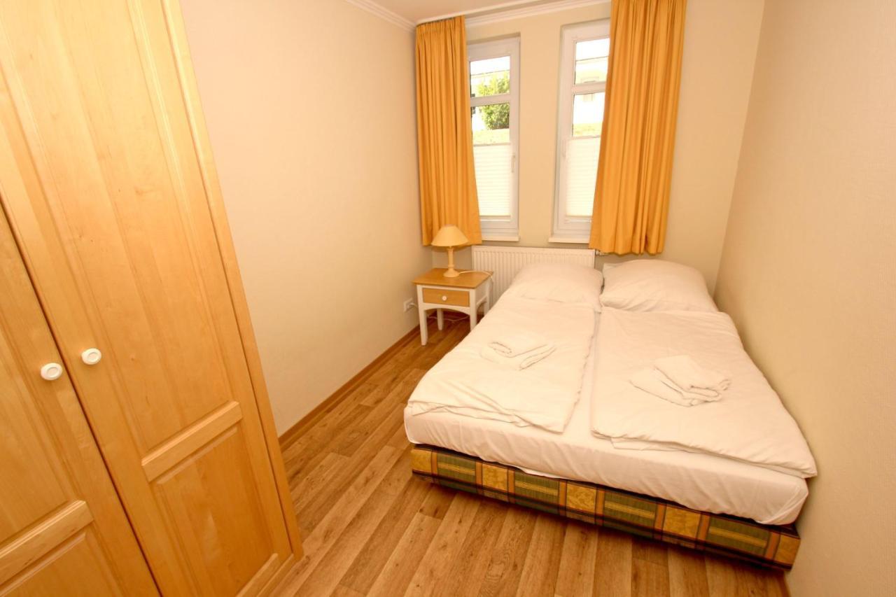 Mit Meerblick Und Balkon, Gratis Nutzung Vom Ahoi Erlebnisbad Und Sauna In Sellin - Meeresblick Fewo 35 Goehren  Exterior foto